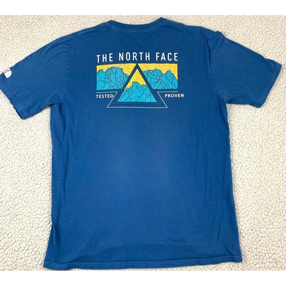 The North‎ Face T-Shirt Mens L Blue Cotton Standard Fit Crew Neck Graphic Logo